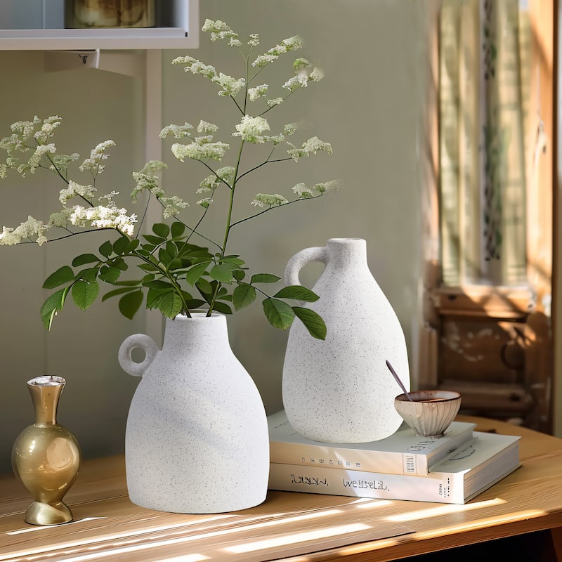 2-Piece White Ceramic Jug Round Vase Set