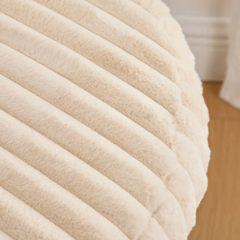 30.9"Wide Upholstered Round Ottoman