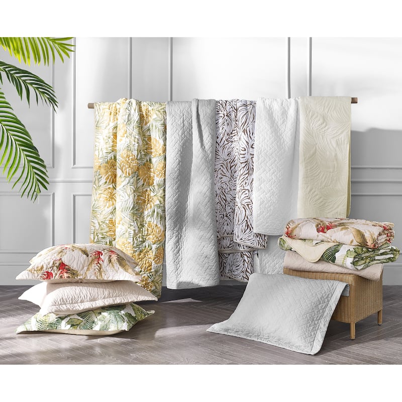 Tommy Bahama Bonny Cove Cotton Reversible Beige Quilt Set