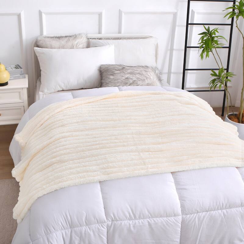 Lightweight Ribbed Cord Flannel Fleece Blanket