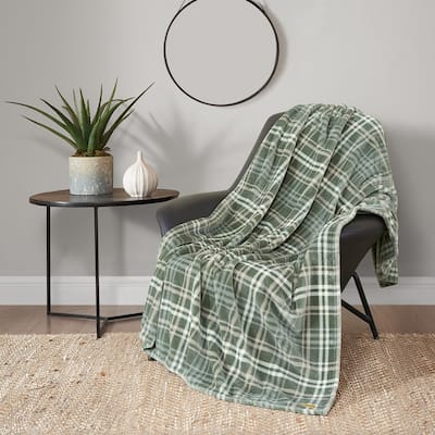 Lucky Brand Camper Plaid Throws Plush 50" x 70" Throw Blanket