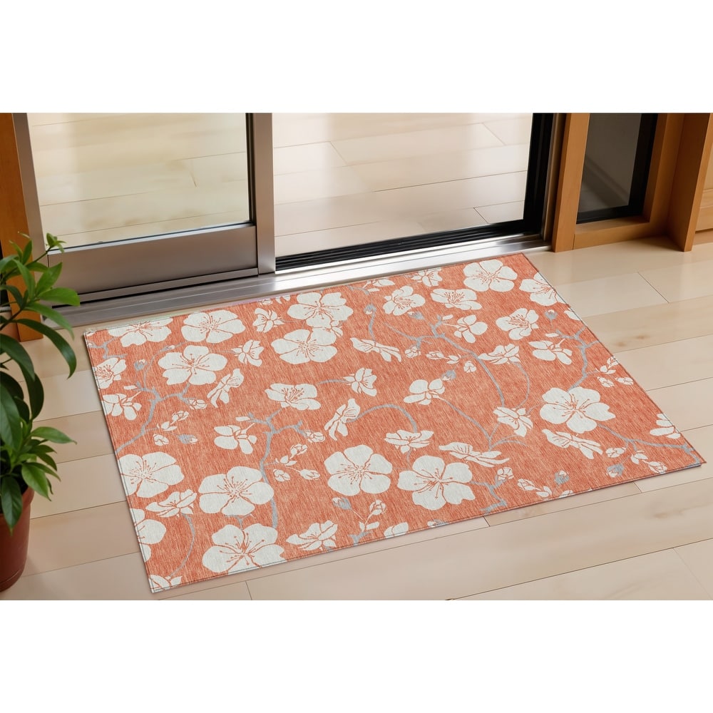 HomeRoots Floral Transitional Rectangle Outdoor Rug
