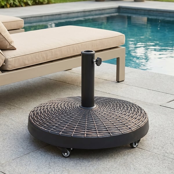 curved patio umbrella stand Giantex Half Round Base Featuring a distinctive semi Free Standing Round Patio Umbrella