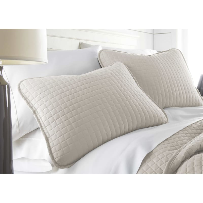 Vilano Oversized 3 piece Quilt Set by Southshore Fine Linens