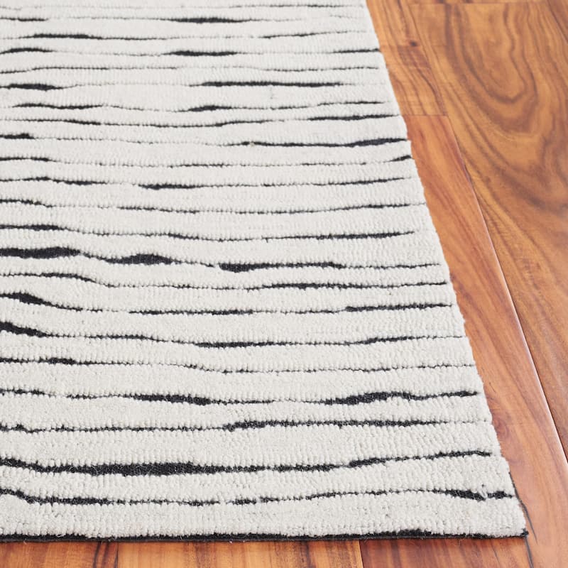 SAFAVIEH Handmade Casablanca Archna Shag Wool Rug