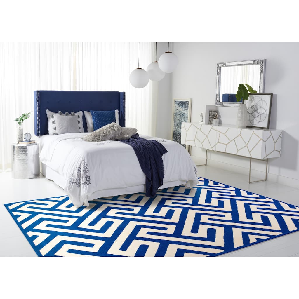 SAFAVIEH Handmade Four Seasons Selvi Floral Rug