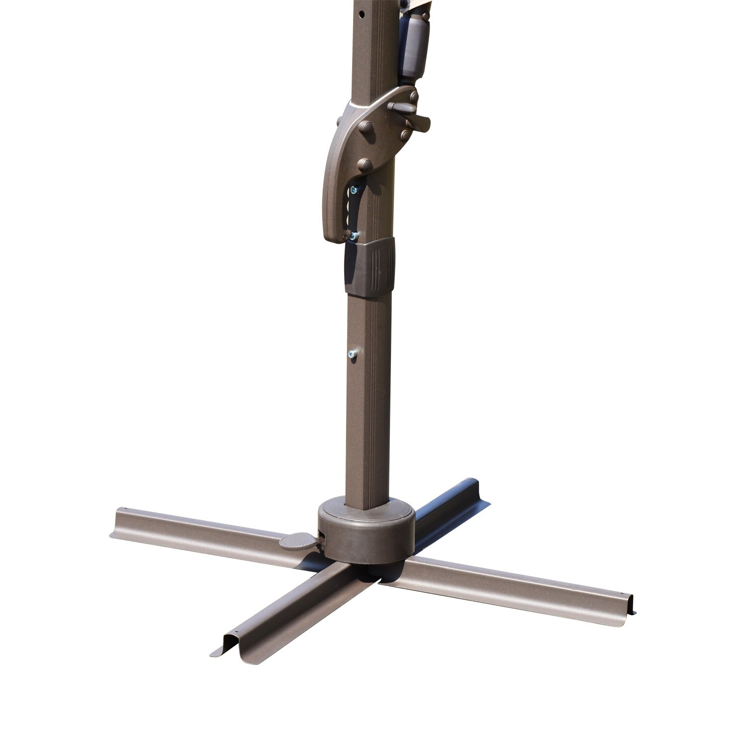 Shop Black Friday Deals On Outsunny 9 5 Cantilever Umbrella With Tilt And Crank Base Included Overstock 17965460