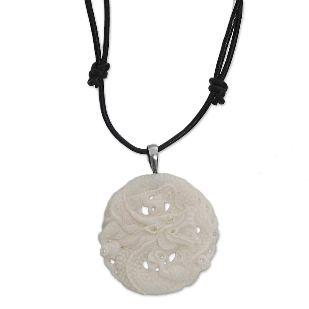 NOVICA Handmade Sterling Silver 'Guard Dragon' Necklace (Indonesia) - 7'6" x 9'6"