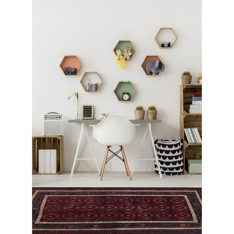 ECARPETGALLERY Hand-knotted Teimani Red Wool Rug - 4'1 x 6'8