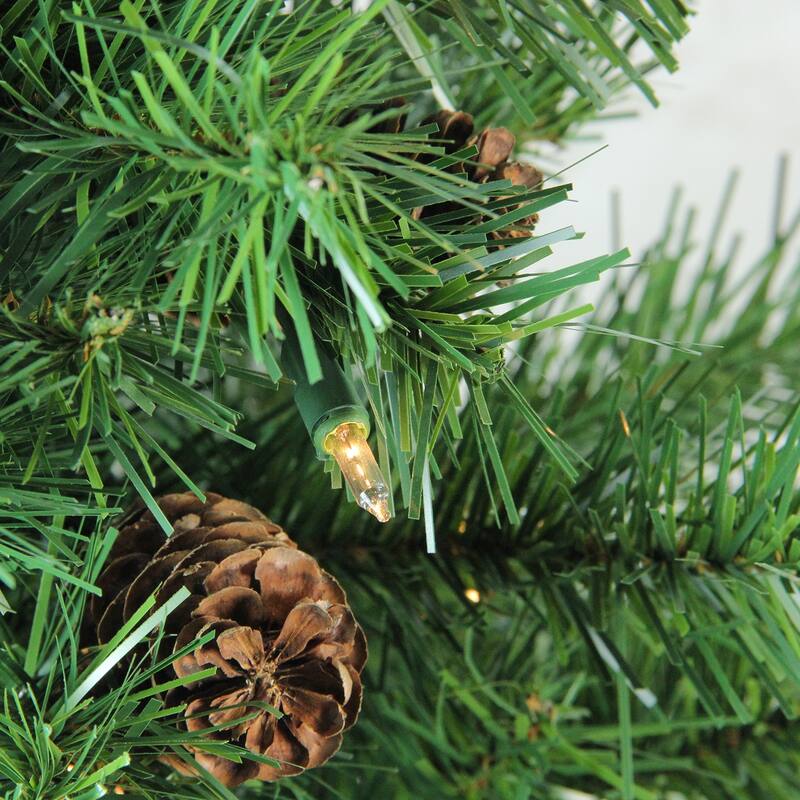 Pre-Lit Full Dakota Pine Artificial Christmas Tree - 3' - Clear Lights - 3 Foot