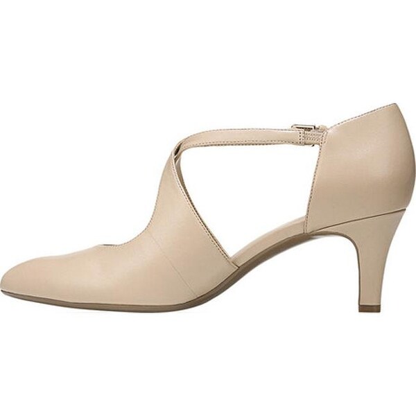 naturalizer women's okira dress pump