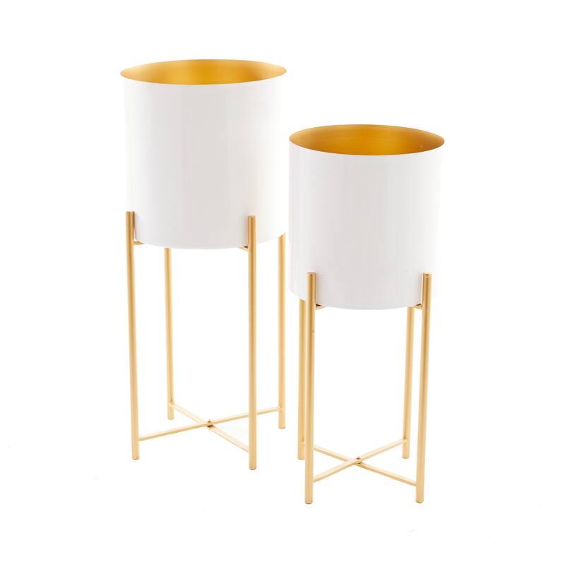 CosmoLiving by Cosmopolitan Metal Contemporary Planter (Set of 2) - S/2 24", 21"H