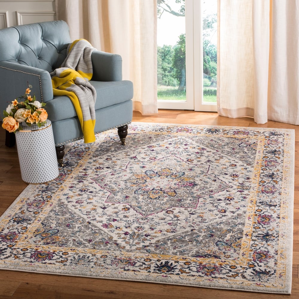 SAFAVIEH Evoke Slavenka Vintage Boho Medallion Rug