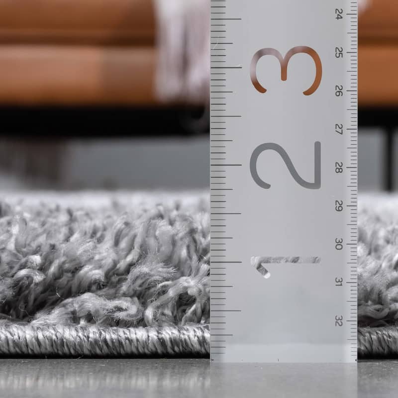 Well Woven Elle Basics Emerson Plain Shag Area Rug