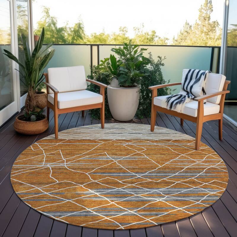Machine Washable Indoor/ Outdoor Modern Global Chantille Rug