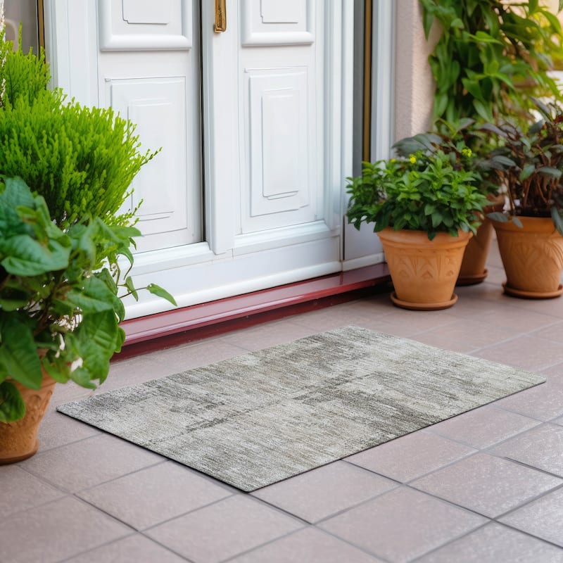 Machine Washable Indoor/ Outdoor Abstract Contemporary Chantille Rug