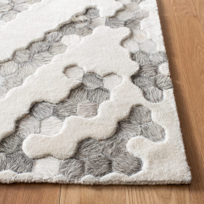 SAFAVIEH Handmade Manhattan Shakti Modern Abstract Silk Rug