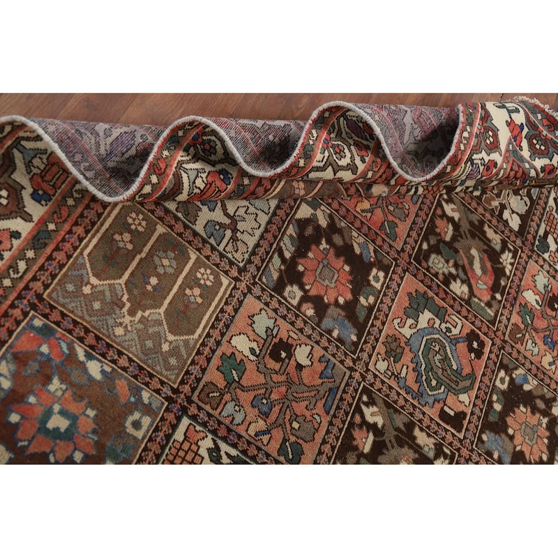 Traditional Bakhtiari Vintage Persian Rug Hand-Knotted Wool Carpet - 6'5" x 9'7"