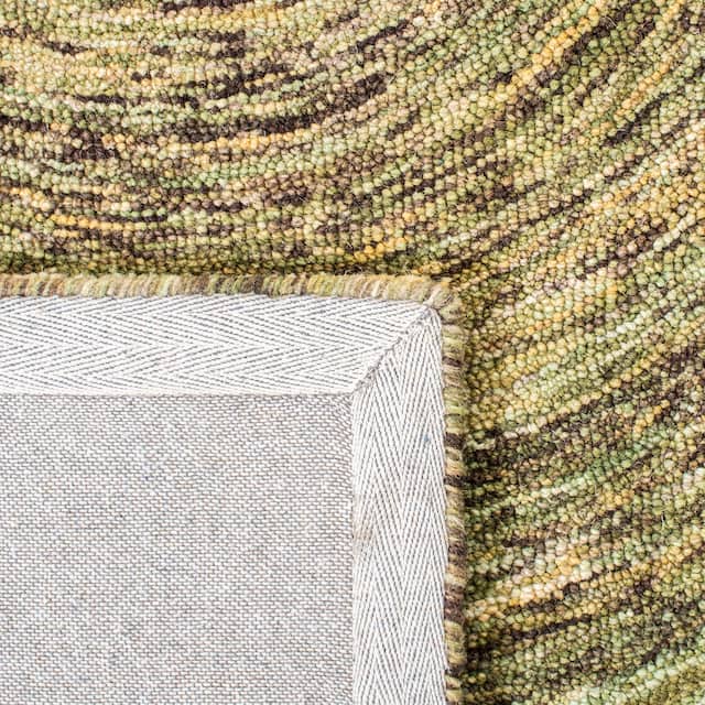 SAFAVIEH Handmade Ikat Jaycie Wool Rug