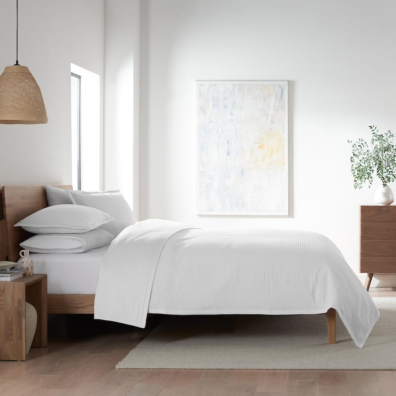 Clean Design Home Homestead White Coverlet Set