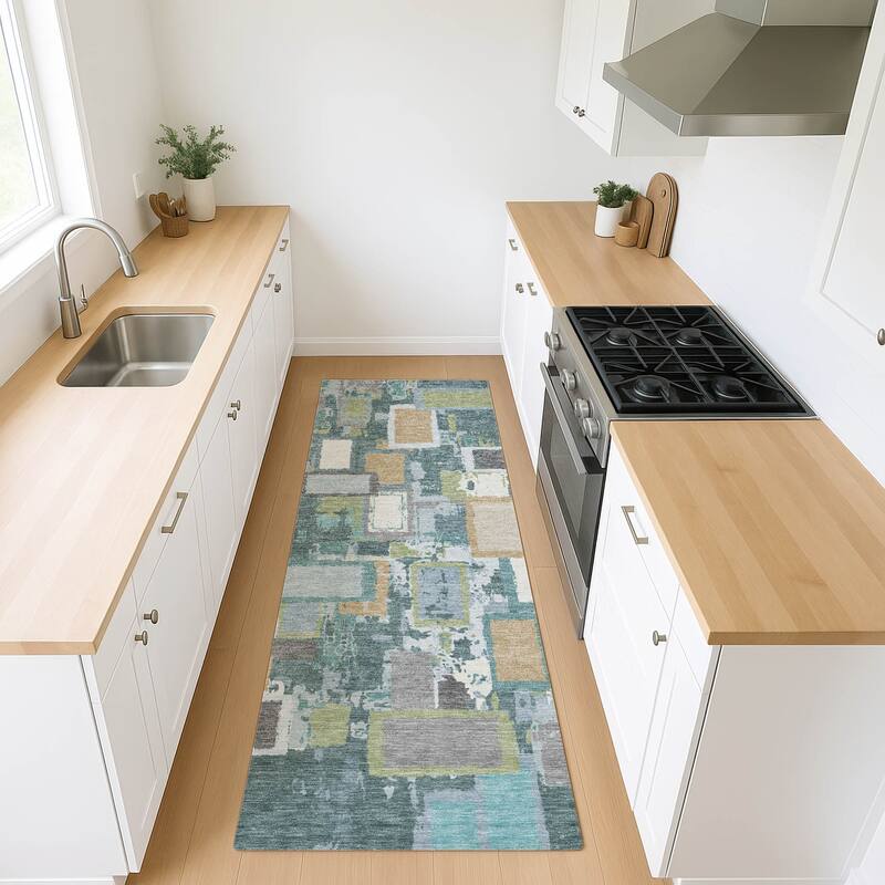 Machine Washable Indoor/ Outdoor Contemporary Geo Chantille Rug