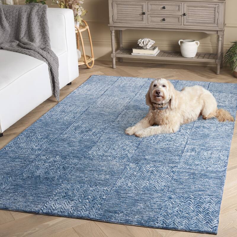 SAFAVIEH Handmade Soho Minori Wool & Viscose Rug