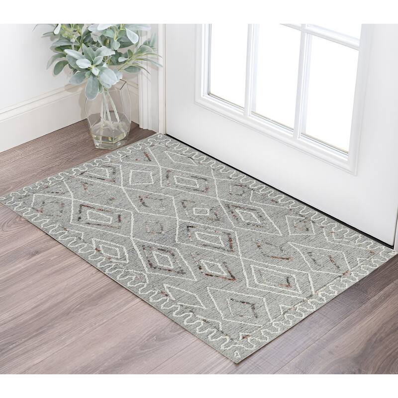 HomeRoots Geometric Lodge Rectangle Area Rug - 36.00 in. x 24.00 in. x 0.40 in. - 36.00 in. x 24.00 in.  x 0.40 in.
