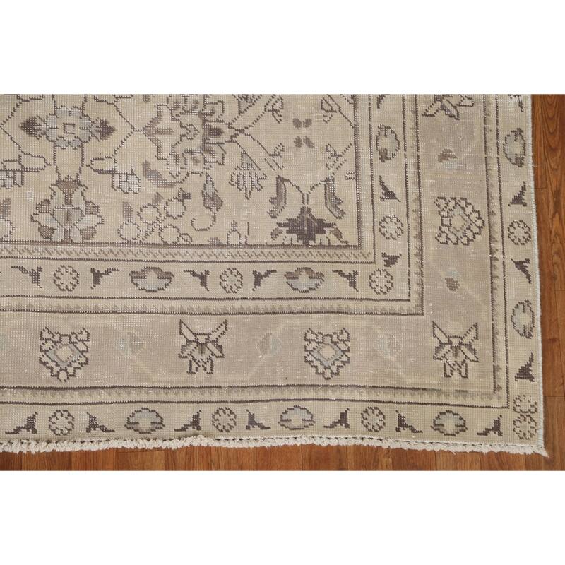Hand Knotted Oriental 100% Wool Carpet Traditional Floral Beige & Ivories Tabriz Area Rug - 8' 9'' X 6' 0''