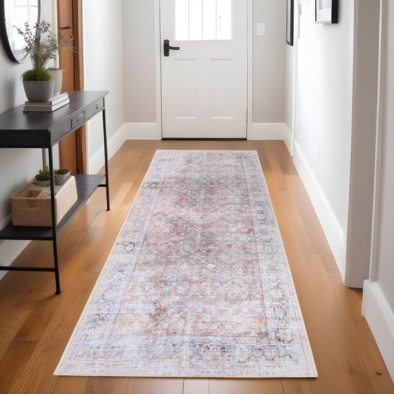 Superior Lottie Distressed Geometric Farmhouse Indoor Area Rug - 2' 6" x 7' 6"