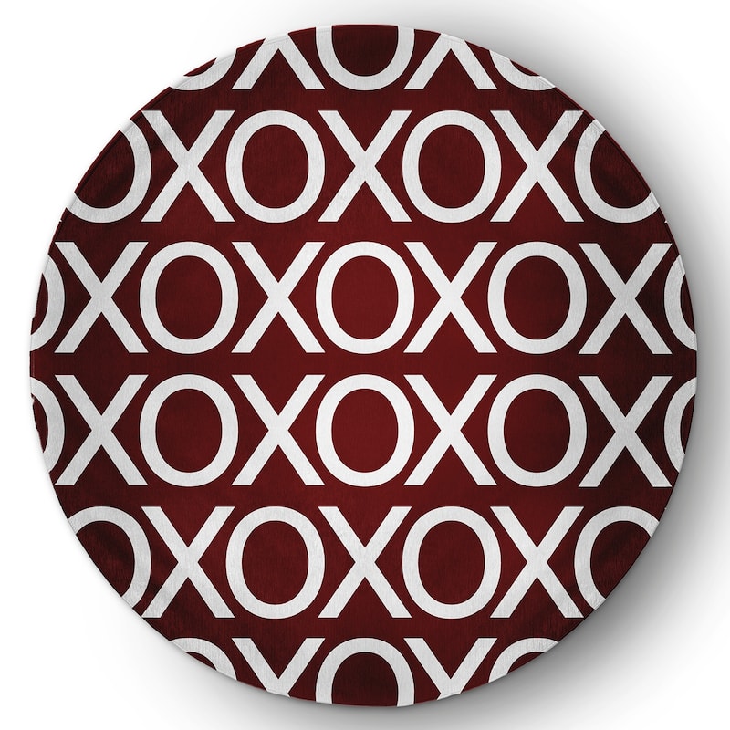 Hugs and Kisses Valentines Chenille Indoor/Outdoor Rug - Maroon - 5' Round