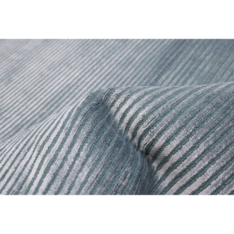 ECARPETGALLERY Hand Loomed Shimmer Turquoise Viscose Rug - 6'0 x 9'0