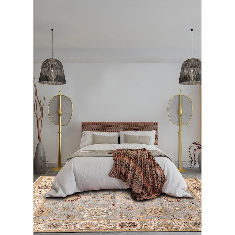 ECARPETGALLERY Hand-knotted Jules Serapi Light Denim Blue Wool Rug - 8'0 x 10'1