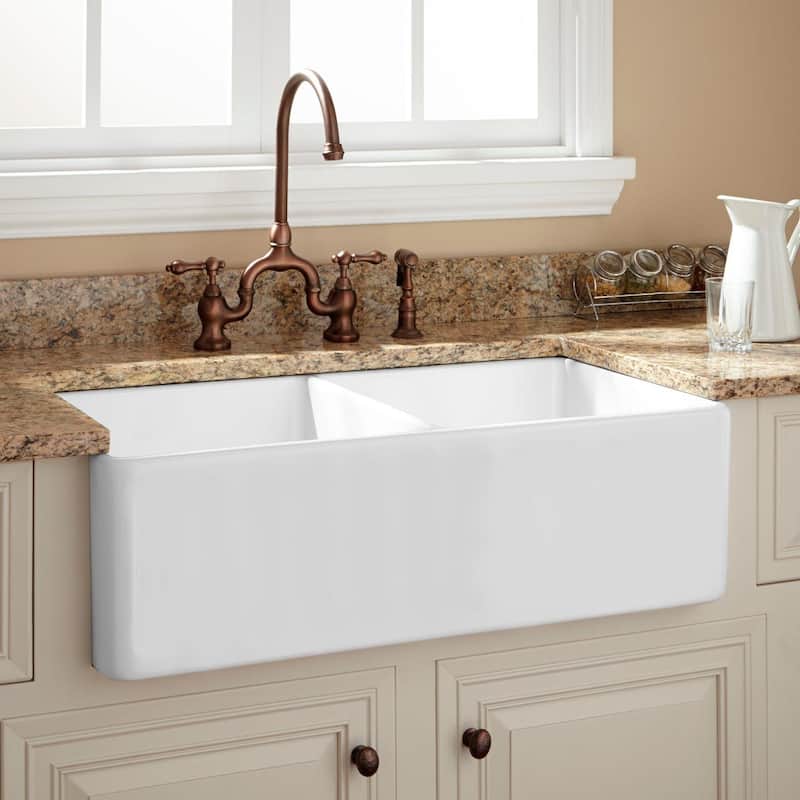 DORNBERG 285T Salena 32" L x 20" W Double Basin Farmhouse Kitchen Sink with Basket Strainer