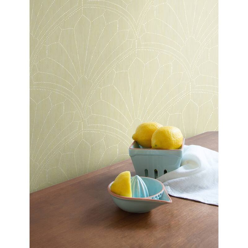 Seabrook Designs Boho Rhapsody Scallop Medallion Unpasted Wallpaper