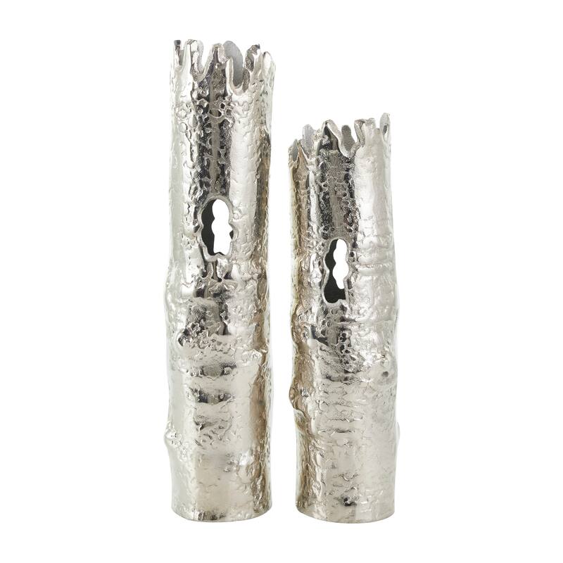 CosmoLiving by Cosmopolitan Gold or Silver Aluminum Metal Crown Vase (Set of 2)
