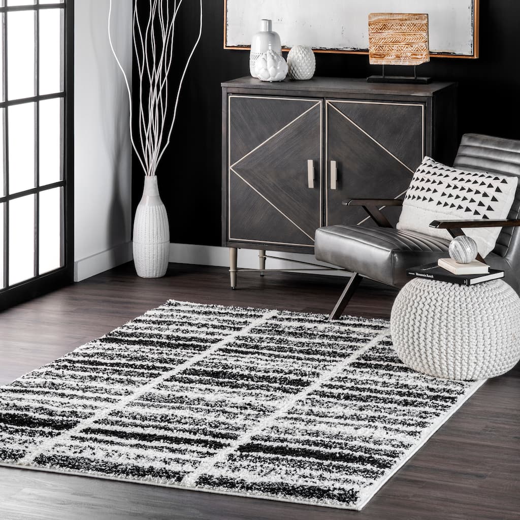 Nuloom Celyn Distressed Stripes Cozy Shag Area Rug