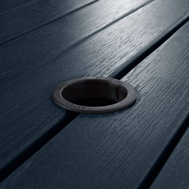 Highwood Commercial Grade 48" Round Dining Height Table