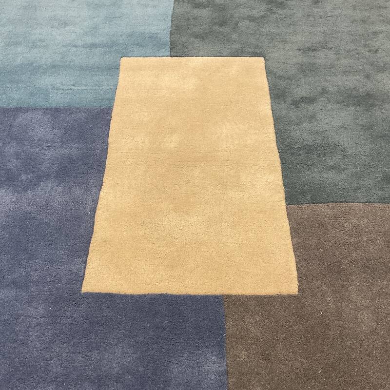 HERAT ORIENTAL Handmade Tibetan Colorblock Wool Rug - 5' x 8'