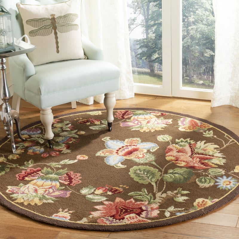 SAFAVIEH, Handmade Chelsea Jurendine French Country Floral Wool Rug - 5'6" Round - Brown