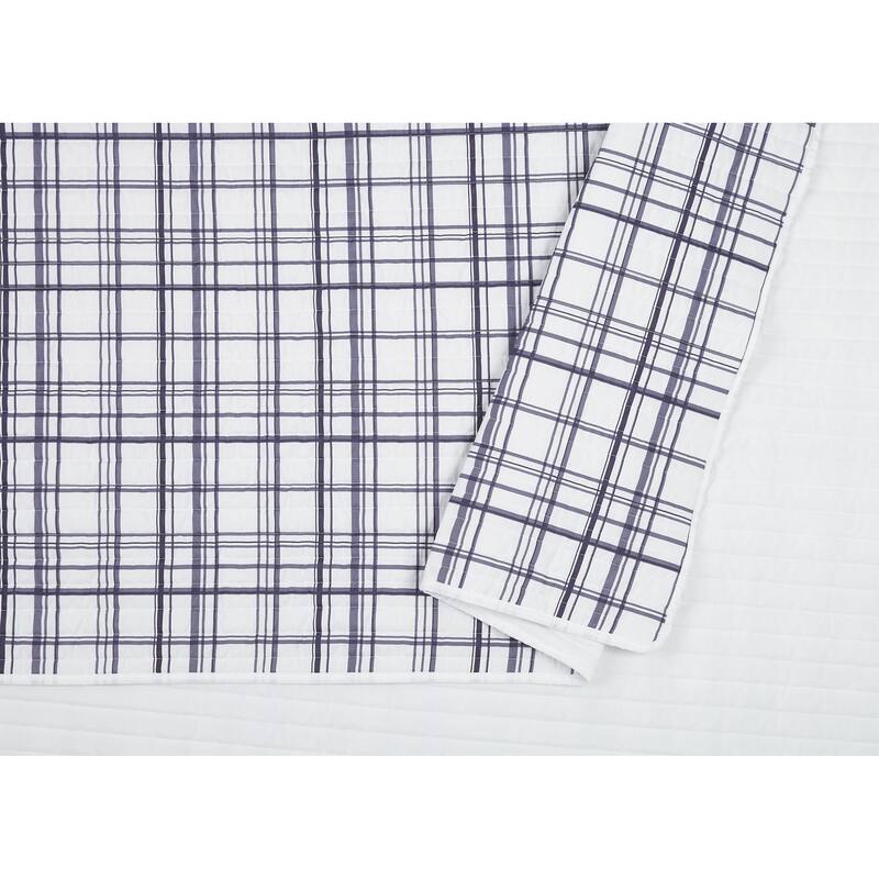 Urban Playground Marquis Charcoal Quilt Set