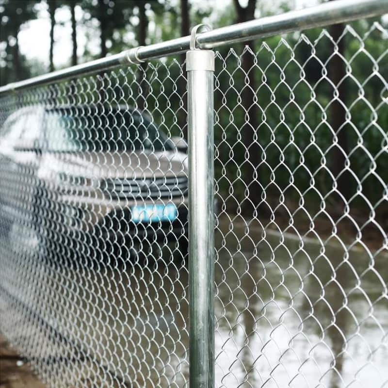 ALEKO Galvanized Steel Chain Link Fence 4X50 Feet Complete Kit