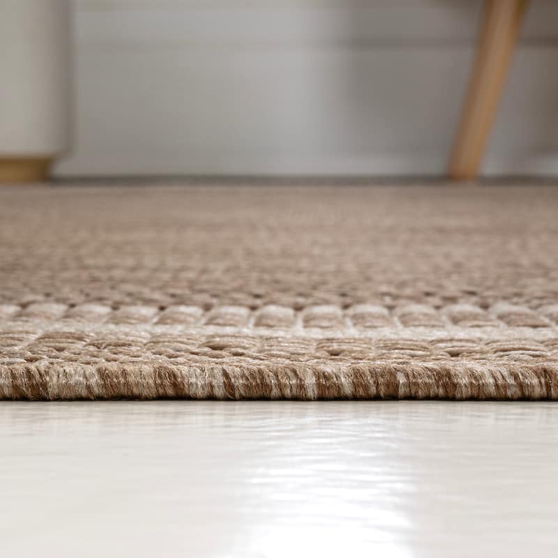 JONATHAN Y Athena Traditional Casual Pinstripe Border Indoor/Outdoor Area Rug