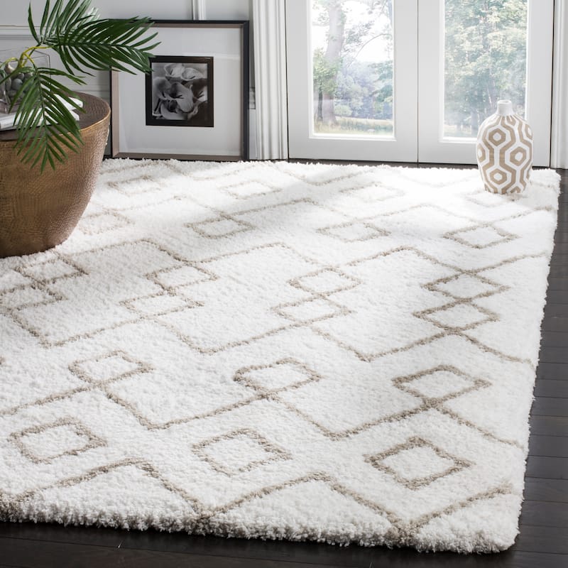 SAFAVIEH Handmade Toronto Shag Welmoet Polyester Rug - 3' x 5' - Ivory/Silver - Rectangle