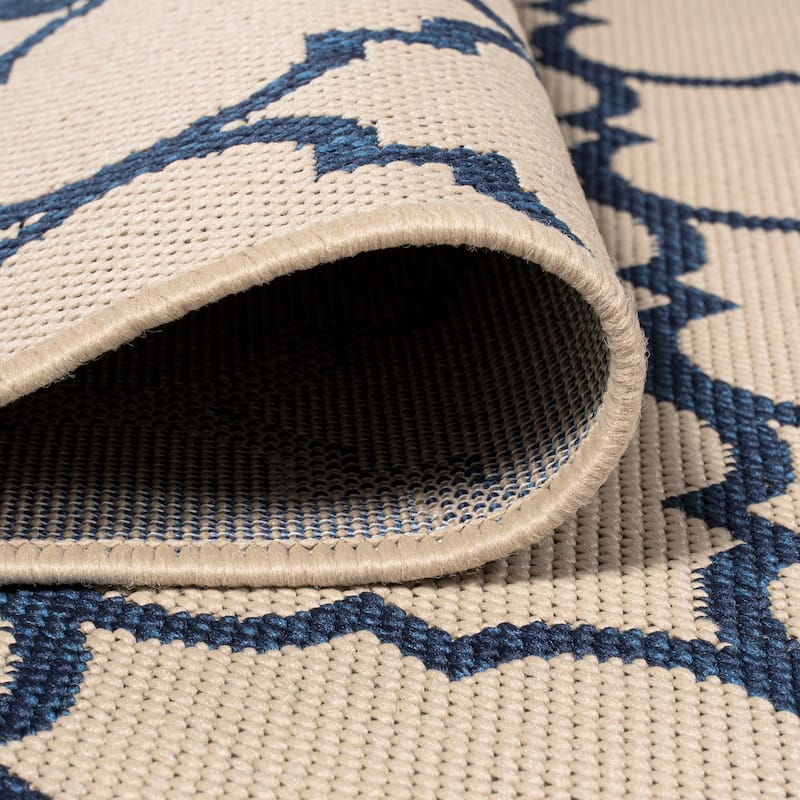 JONATHAN Y Isla Ogee Trellis Indoor/Outdoor Area Rug