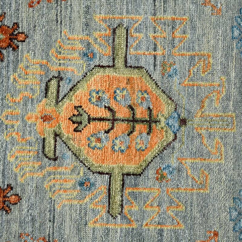 Milano Effy Traditional Bordered Hand-Knotted Area Rug