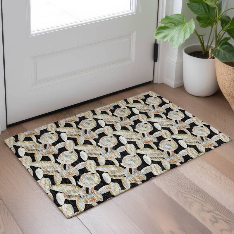 Machine Washable Indoor/ Outdoor Modern Heli Chantille Rug
