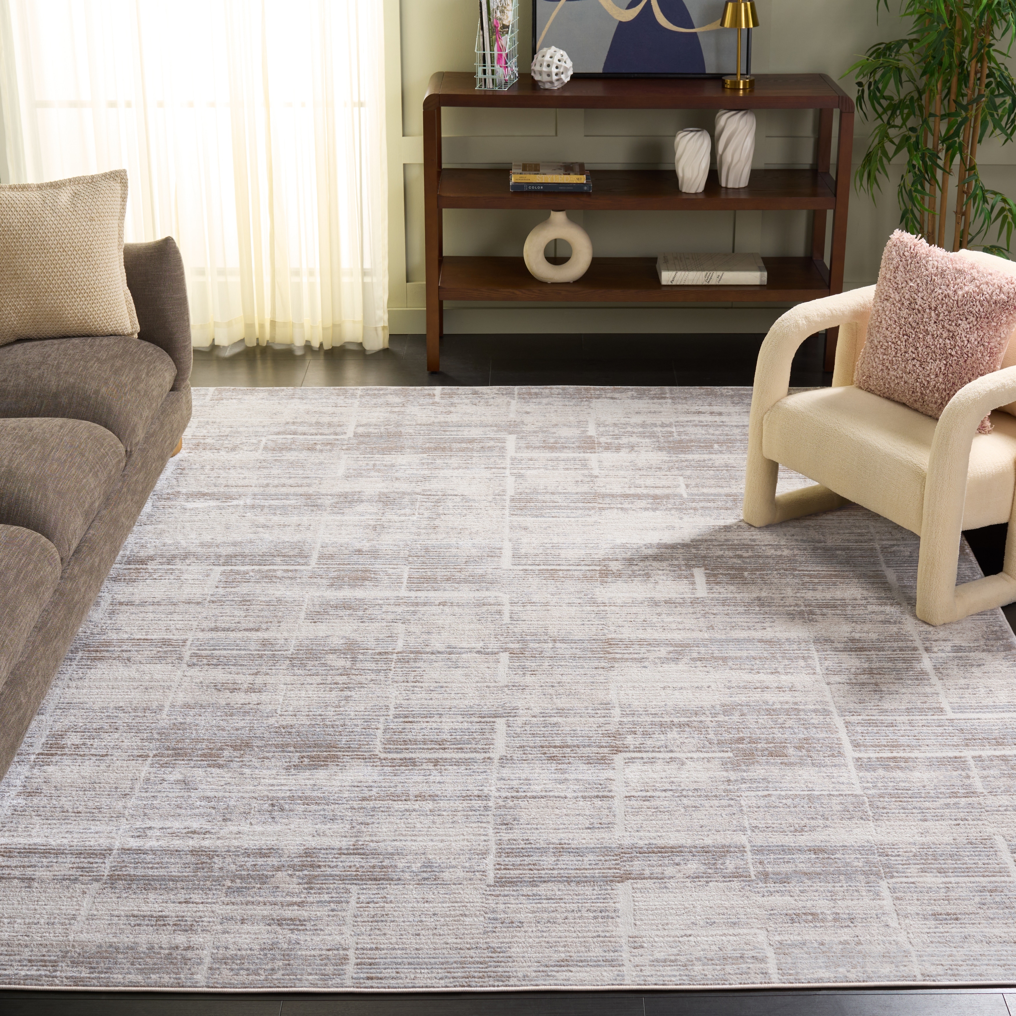 SAFAVIEH Whisper Mayme Modern Abstract Rug