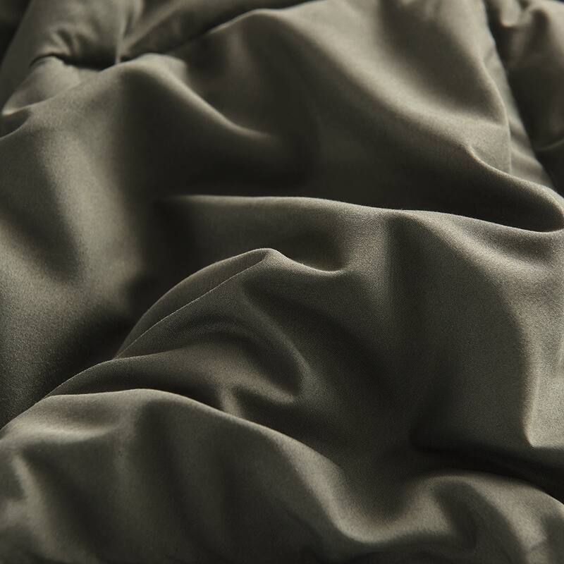 Luxury All-Season Down Alternative Reversible Comforter