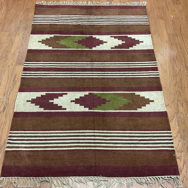 HERAT ORIENTAL Handmade Chenille Flatweave Rug - 4' x 6'