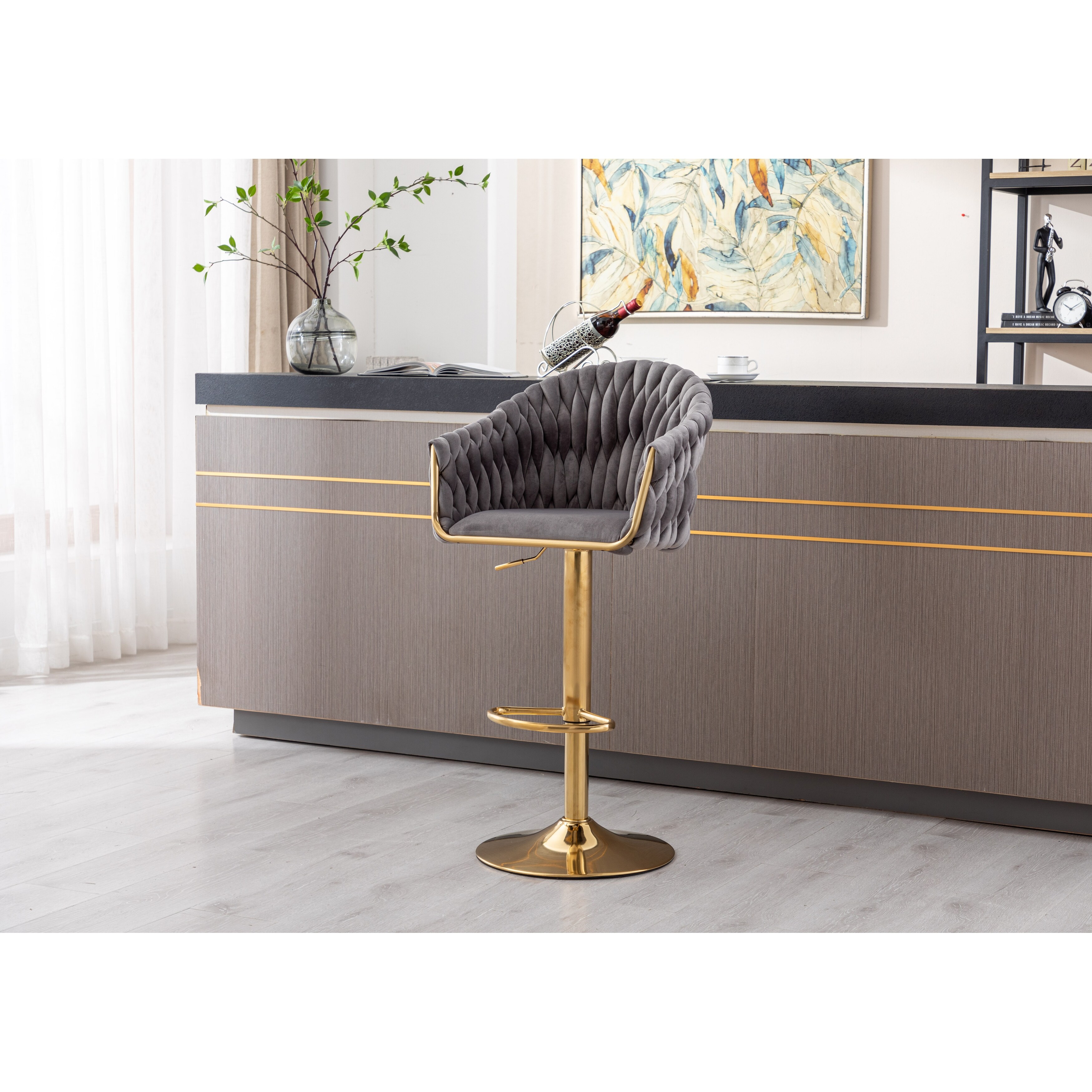 Comfortable bar stools 2025 swivel